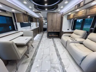 2027 Tiffin Motorhomes Allegro BUS photo 5
