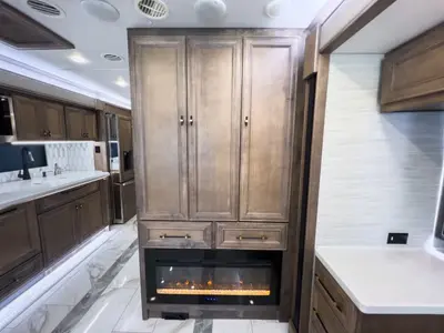 2027 Tiffin Motorhomes Allegro BUS photo 16