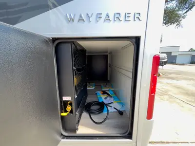 2027 Tiffin Motorhomes Wayfarer photo 26