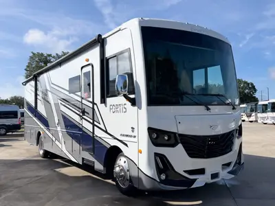 New 2027 Fleetwood Fortis 34MB