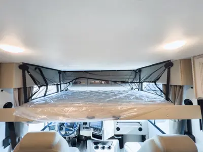 2027 Thor Motor Coach Windsport photo 4