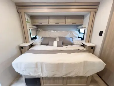 2027 Thor Motor Coach Windsport photo 18
