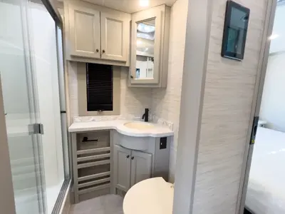 2027 Tiffin Motorhomes Allegro BAY photo 15