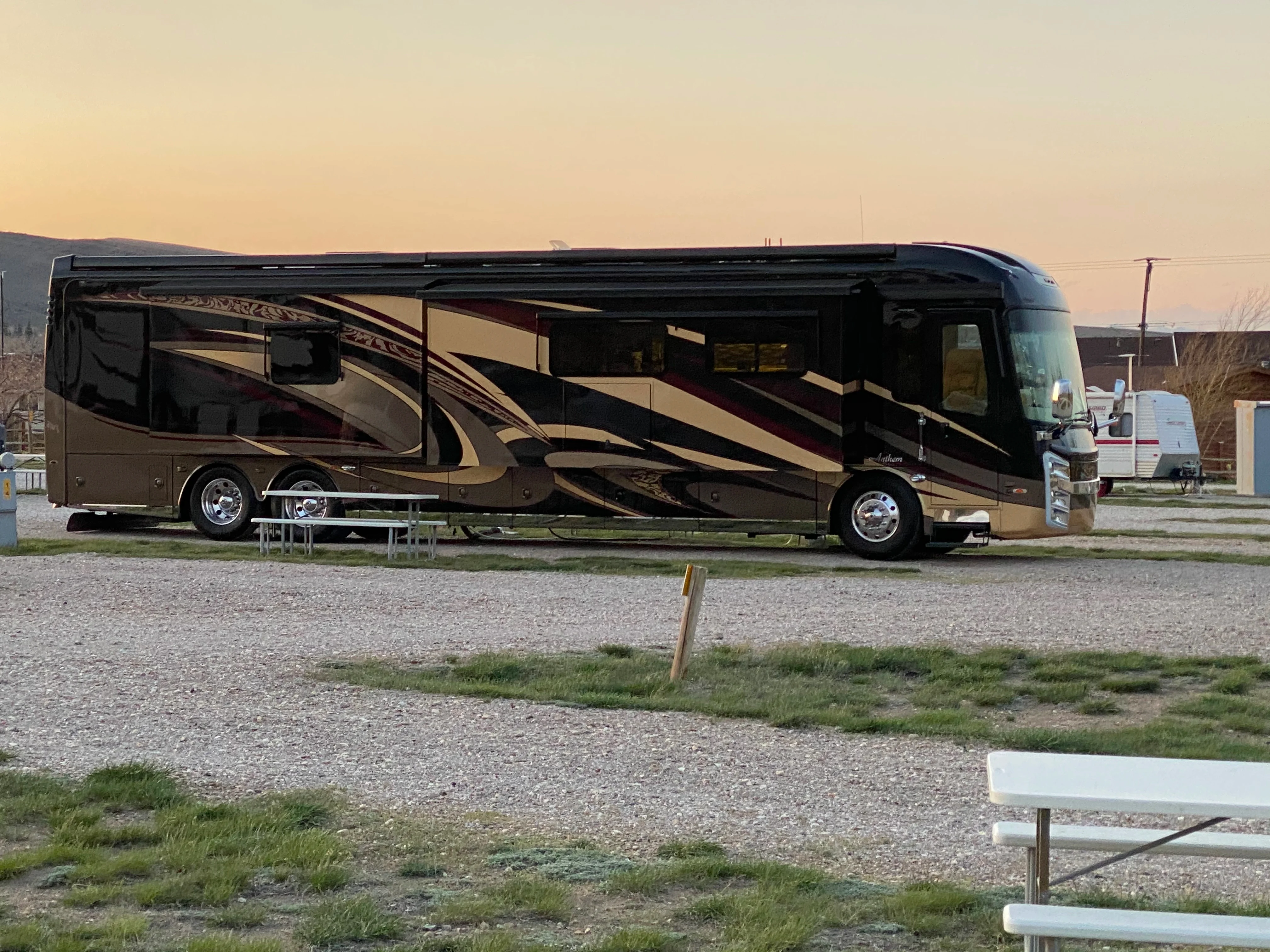 2018 ENTEGRA COACH ANTHEM exterior