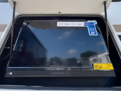 2027 Thor Motor Coach Chateau photo 27