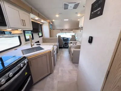 2027 Thor Motor Coach Chateau photo 3
