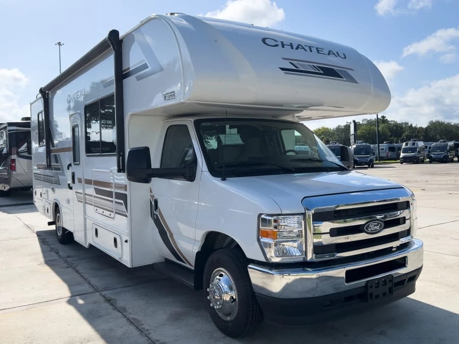 2027 Thor Motor Coach Chateau exterior