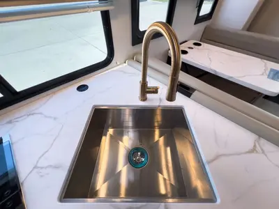 2027 Thor Motor Coach Chateau photo 10