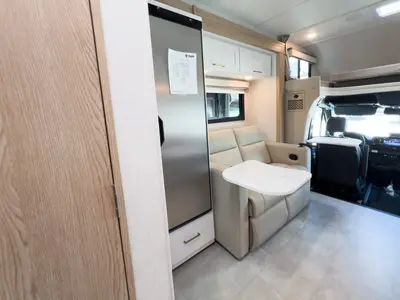 2027 Thor Motor Coach Chateau Sprinter photo 13