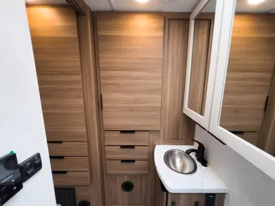 2027 Thor Motor Coach Chateau Sprinter photo 21