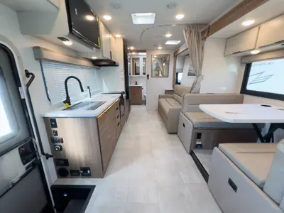 2027 Thor Motor Coach Chateau Sprinter photo 5