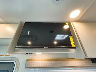 2027 Thor Motor Coach Chateau Sprinter photo 9