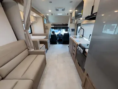 2027 Thor Motor Coach Chateau Sprinter photo 3