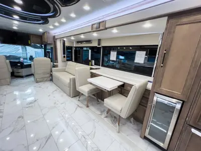 2027 Tiffin Motorhomes Allegro BUS photo 15
