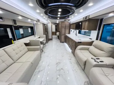 2027 Tiffin Motorhomes Allegro BUS photo 5