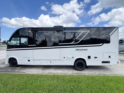2027 Thor Motor Coach Vegas photo 22