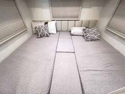 2027 Thor Motor Coach Vegas photo 20