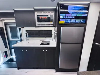 2027 Tiffin Motorhomes Wayfarer photo 7