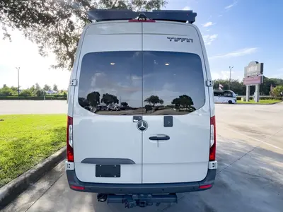 2027 Tiffin Motorhomes GH2 photo 19