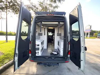 2027 Tiffin Motorhomes GH2 photo 2