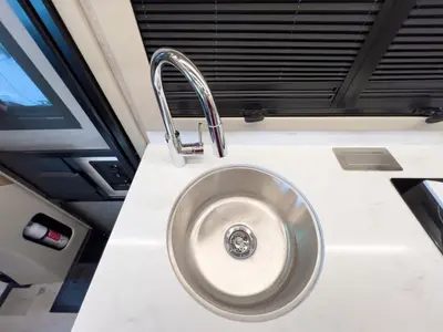 2027 Tiffin Motorhomes Wayfarer photo 9