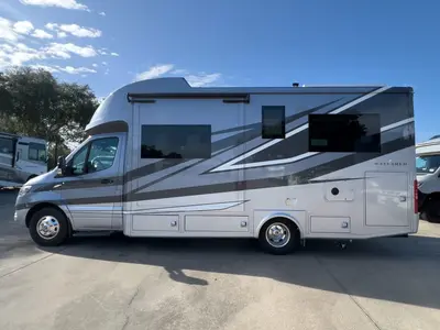 2027 Tiffin Motorhomes Wayfarer photo 22
