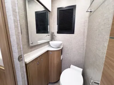 2027 Tiffin Motorhomes Wayfarer photo 15