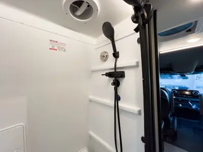 2027 Tiffin Motorhomes GH2 photo 13