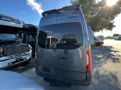 2027 Tiffin Motorhomes GH2 photo 19