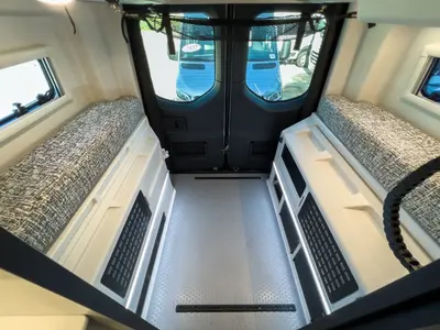 2027 Tiffin Motorhomes GH2 photo 14