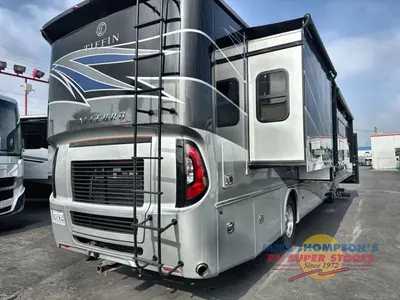 2020 Tiffin Motorhomes Allegro RED photo 8