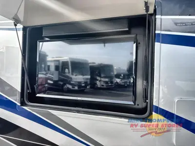 2020 Tiffin Motorhomes Allegro RED photo 17