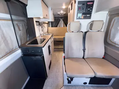 2027 Winnebago Solis photo 5