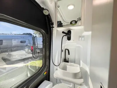 2027 Thor Motor Coach Talavera photo 14