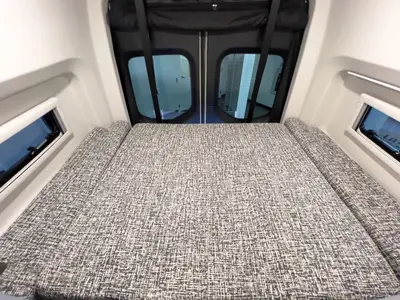 2027 Tiffin Motorhomes GH2 photo 15