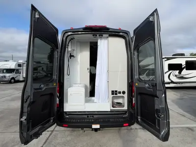 2027 Thor Motor Coach Talavera photo 2