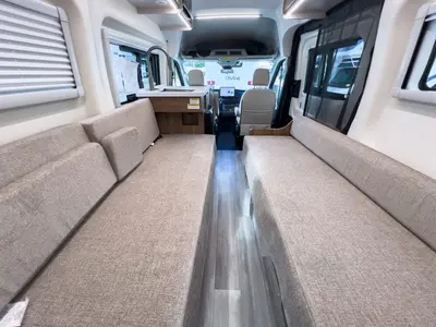 2027 Thor Motor Coach Talavera photo 4