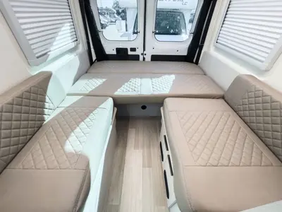 2027 Thor Motor Coach Tellaro photo 19