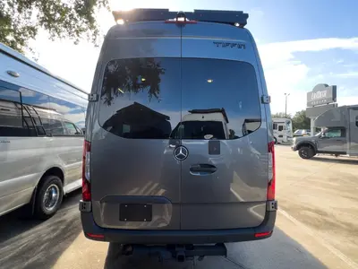 2027 Tiffin Motorhomes GH2 photo 18