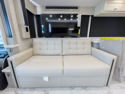 2027 Tiffin Motorhomes Allegro BUS photo 16