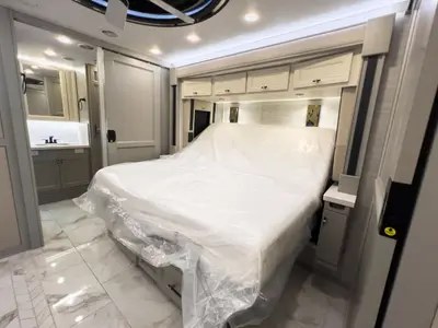 2027 Tiffin Motorhomes Allegro BUS photo 21