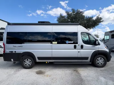 2027 Thor Motor Coach Tellaro photo 20