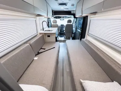 2027 Thor Motor Coach Tellaro photo 4