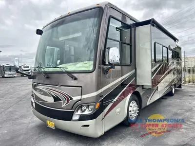 2014 Tiffin Motorhomes Allegro Breeze photo 11