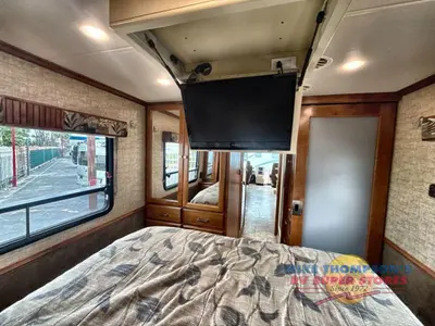 2014 Tiffin Motorhomes Allegro Breeze photo 38