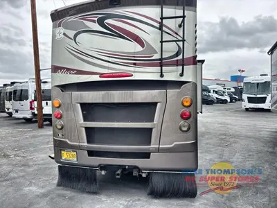 2014 Tiffin Motorhomes Allegro Breeze photo 3
