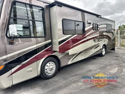 2014 Tiffin Motorhomes Allegro Breeze photo 9