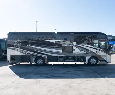 2023 Tiffin Motorhomes Phaeton photo 27