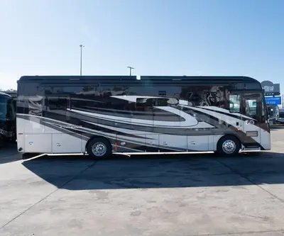 2023 Tiffin Motorhomes Phaeton photo 26