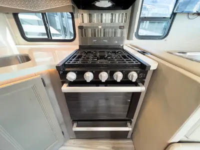 2023 Thor Motor Coach A.C.E. photo 10
